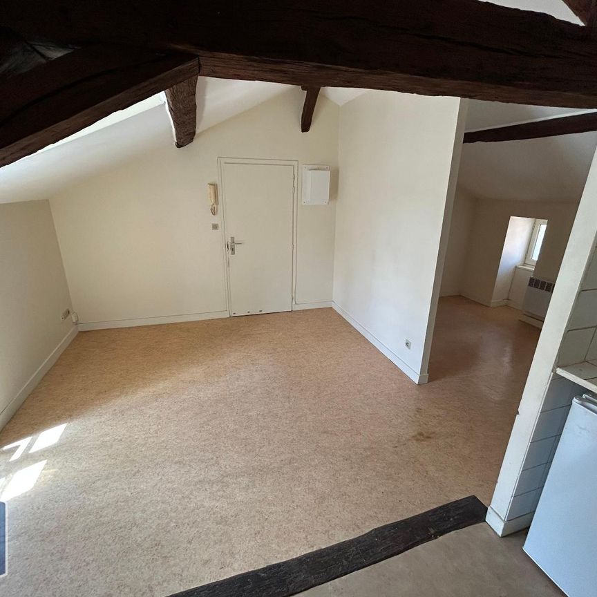 Location Appartement 1 pièce 20m² CHOLET 49300 - Photo 1