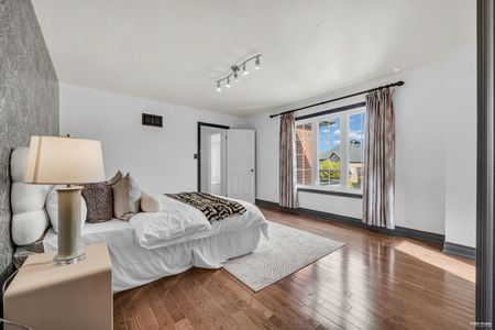 For Lease - 237 Upper Post Road, Vaughan, Ontario - Photo 2