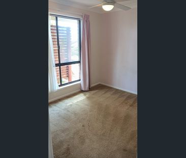 Family Friendly, Prime Position House - Photo 1