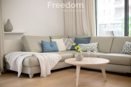 Warszawa, Śródmieście, Grzybowska - Фото 3