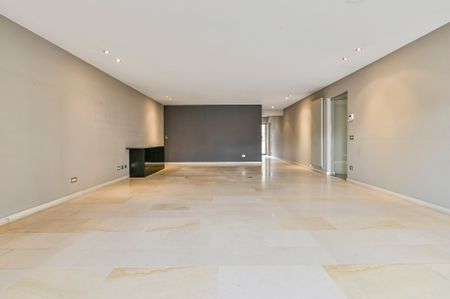 Zeer ruim appartement met groot terras op de Grote Markt! - Foto 5