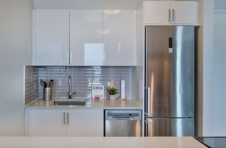 838 Pinewood Crescent - Photo 4