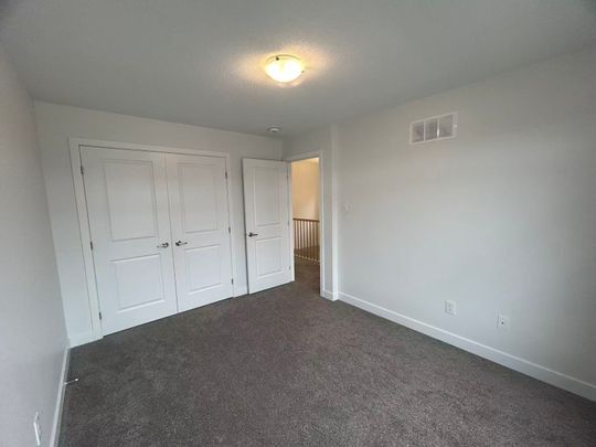 For Lease - 870 Solarium Avenue, Blossom Park - Airport and Area, Ontario - Photo 1