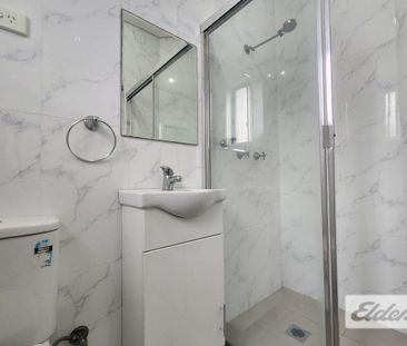 Modern 3-Bedroom Brick Townhouse with Double Lock-Up Garage - Photo 5