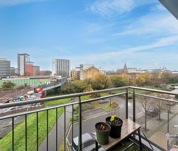 2 bedroom flat to rent - Photo 6