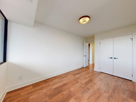 For Lease - 8111 Yonge Street Unit# 705, Markham, Ontario - Photo 3