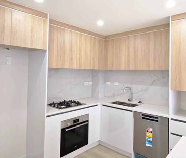 Brand New 3 Bedroom, 2.5 Bathroom in Beach Haven - Photo 3