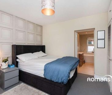 College Road, College Town, Sandhurst, Berkshire, GU47 - Photo 5