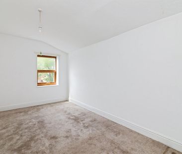 Avondale Road - Photo 3