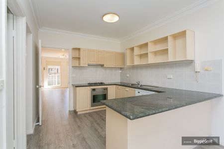 5/24 Green Street, Prahran VIC 3181 - Apartment For Rent | Domain - Photo 3