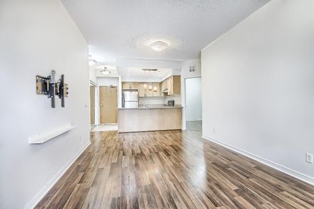 For Lease - 1 Maison Parc Court Unit# 206, Vaughan, Ontario - Photo 4