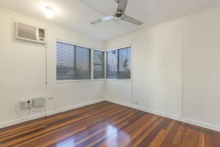 23A Lonerganne Street, Garbutt - Photo 5