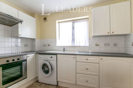 2 bedroom apartment to rent Bethany Court, Bloxworth Road, Poole, BH12 - Photo 5