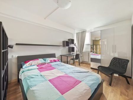 Via Ernesto Breda, Milan, Lombardy 20126 - Photo 4