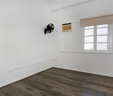 Modern, Low-Maintenance Living in a Prime Central Location! - Photo 4