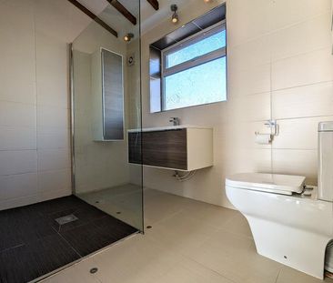 3 bedroom semi-detached house to rent - Photo 6