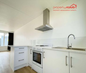 Simon St Simplicity - Photo 2