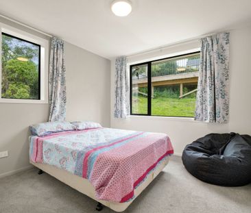 Modern Comfort in the Heart of Wakari - 12 Prospect Bank - Photo 2