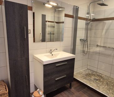 T3 Meublé de 85 m² avec balcon et loggia - secteur CORUM, - Photo 6