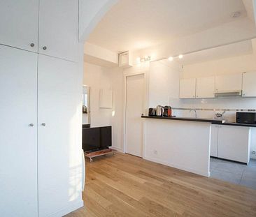 Studio meublé de 24m² à Paris - 590€ C.C. - Photo 5