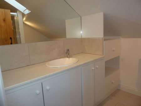 2 bedroom barn conversion to rent - Photo 5