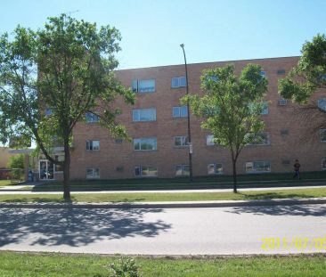234 Moray Street — 101 - Photo 1