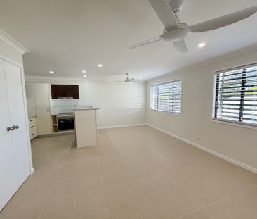 5/52 Shell Street, QLD 4655, Urangan - Photo 1