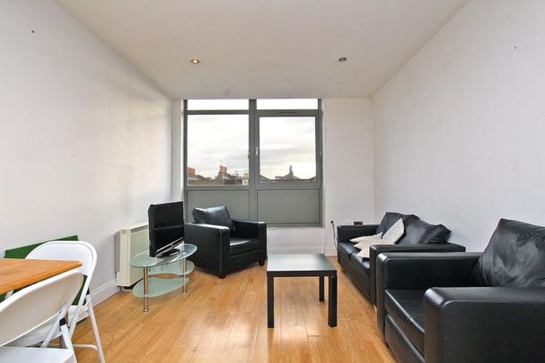 2 bedroom apartment to rent - Photo 1