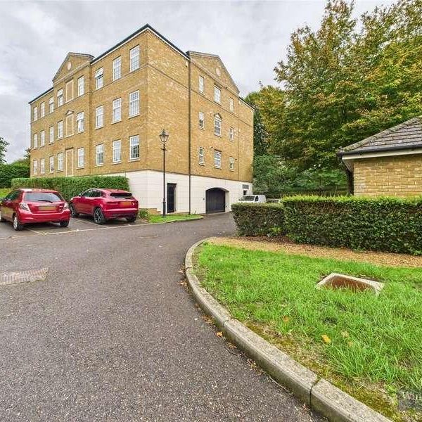 Balaclava Road, Surbiton, KT6 - Photo 1