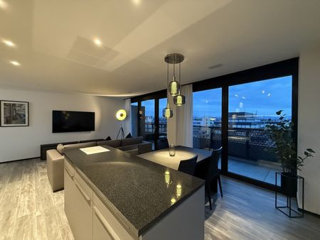 Modern 2.5-room apartment with balcony and panoramic view in Dübendorf - Photo 2