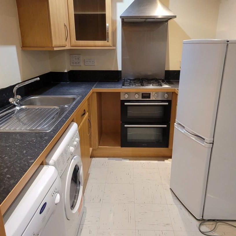 2 bedroom apartment to rent - Photo 1