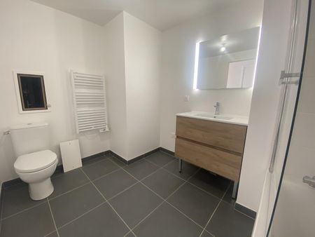 location Appartement T2 DE 52.9m² À CHATENAY MALABRY - Photo 4