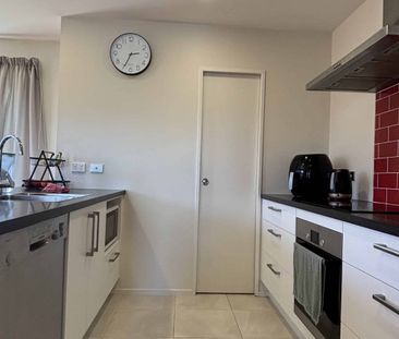 14 Hillbourne Street - Photo 3