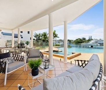 Stunning Canal-Front Home with Pontoon â Convenience Meets Lifestyle - Photo 5