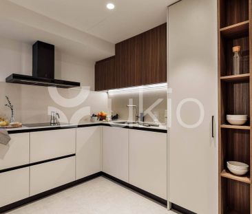 5 room luxury Apartment for rent in Barcelona, Catalonia - Photo 1