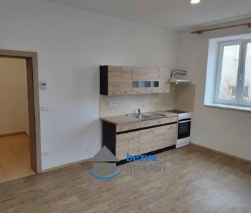 Pronájem bytu 1+kk 35 m2 - Photo 2