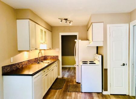 For Lease - 264 Homestead Crescent, London North, Ontario - Photo 2