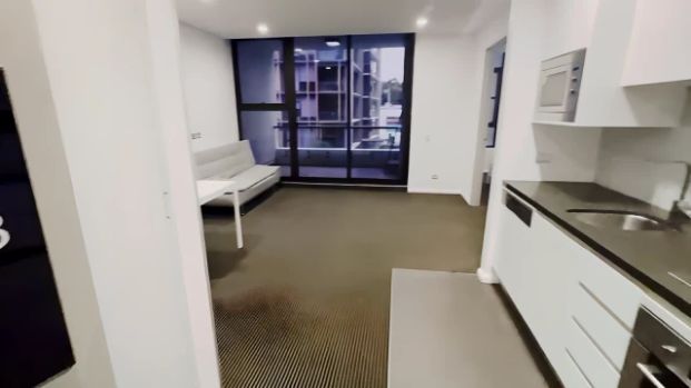 1 bed 1 bath*204 - Photo 1