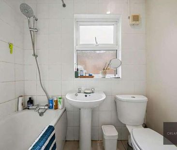 Sandmere Road, SW4 - Photo 1