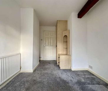 Dog Kennel Bank, Almondbury, Huddersfield, HD5 - Photo 5