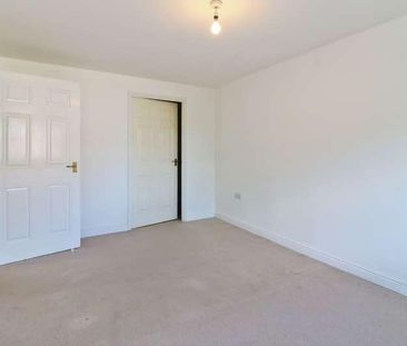 Richard Hillary Close, Willesborough, Ashford, TN24 - Photo 3