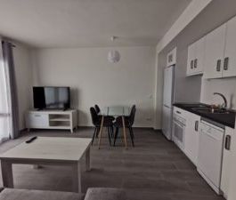 Ref. 50348 Se alquila apartamento en Estepona pueblo - Photo 3