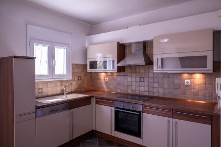 Μονοκατοικία για ενοικίαση Κέντρο (Μαρκόπουλο) - Φωτογραφία 4