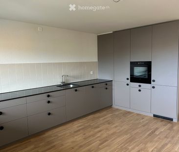 Neu renovierte 3,5-Zimmer-Wohnung Wädenswil - Photo 2
