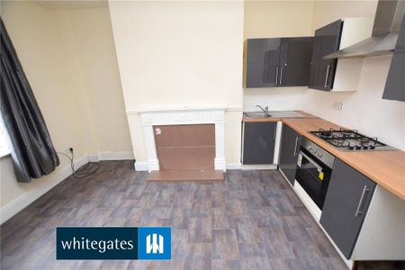 2 bedroom terraced house to rent - Photo 2