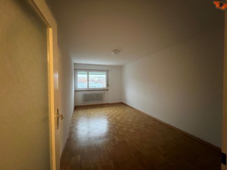 4 ROOMS – CITY CENTER OF BULLE - Photo 5