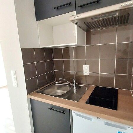 Location Appartement 1 pièce 22m² JOUE LES TOURS 37300 - Photo 1