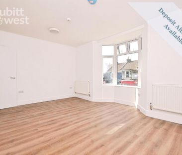 3 bedroom apartment to rent - Photo 6