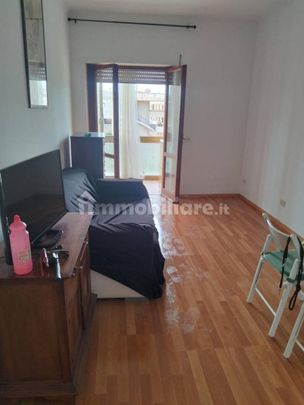 Bilocale via dei Guitti 19, Centro, Sabaudia - Photo 1