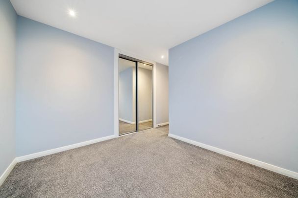 Price £1,695 pcm - Available Now - Unfurnished - Photo 1